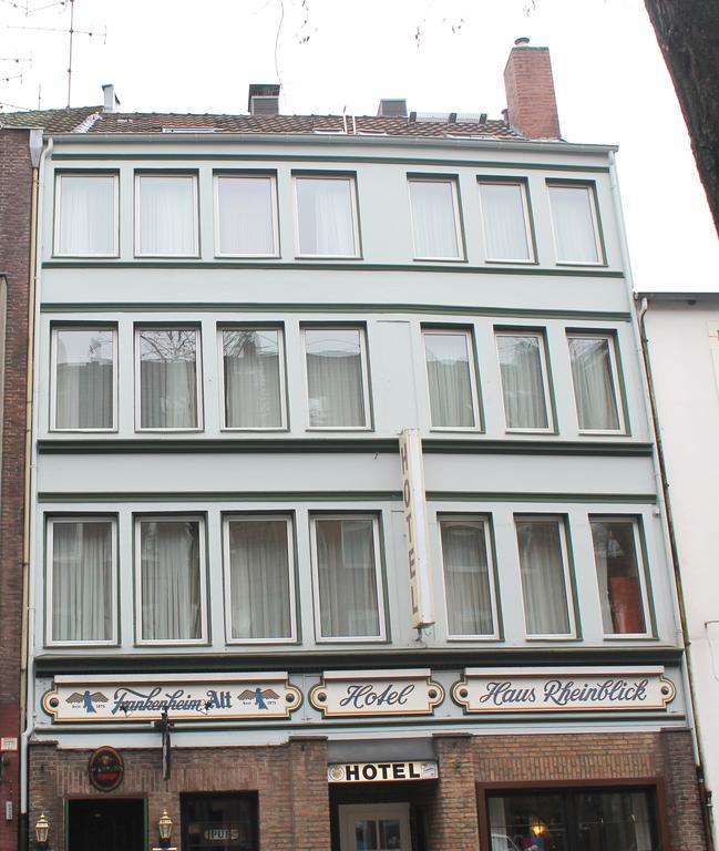 Altstadt Rheinblick Отель 2*